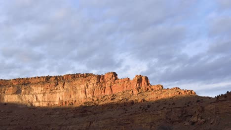 4k-Time-Lapse-Montañas-Y-Nubes-Rocosas