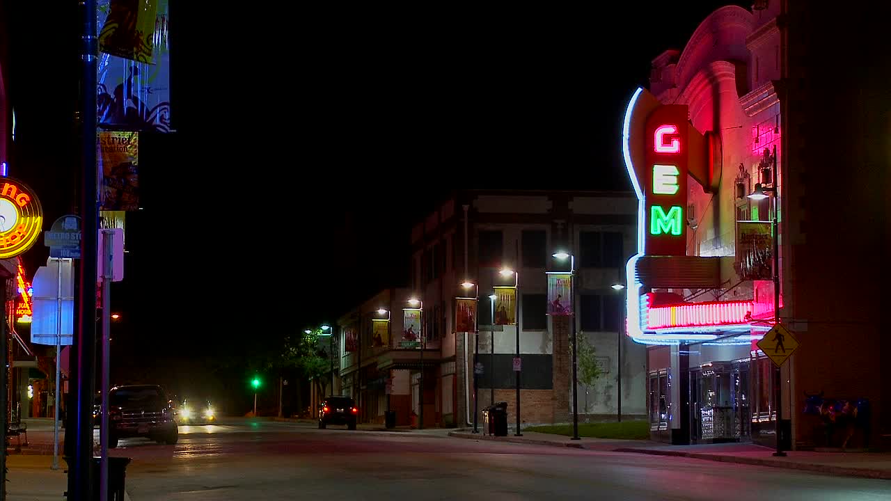 미국의 작은 마을 1 빈 거리의 야경