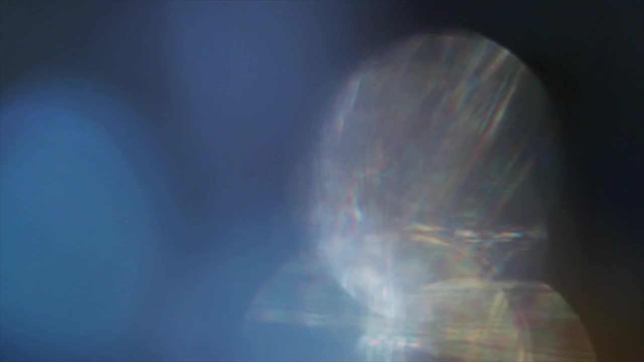 Vazamentos de Luz Abstratos em Azul e Roxo com Reflexos de Lente