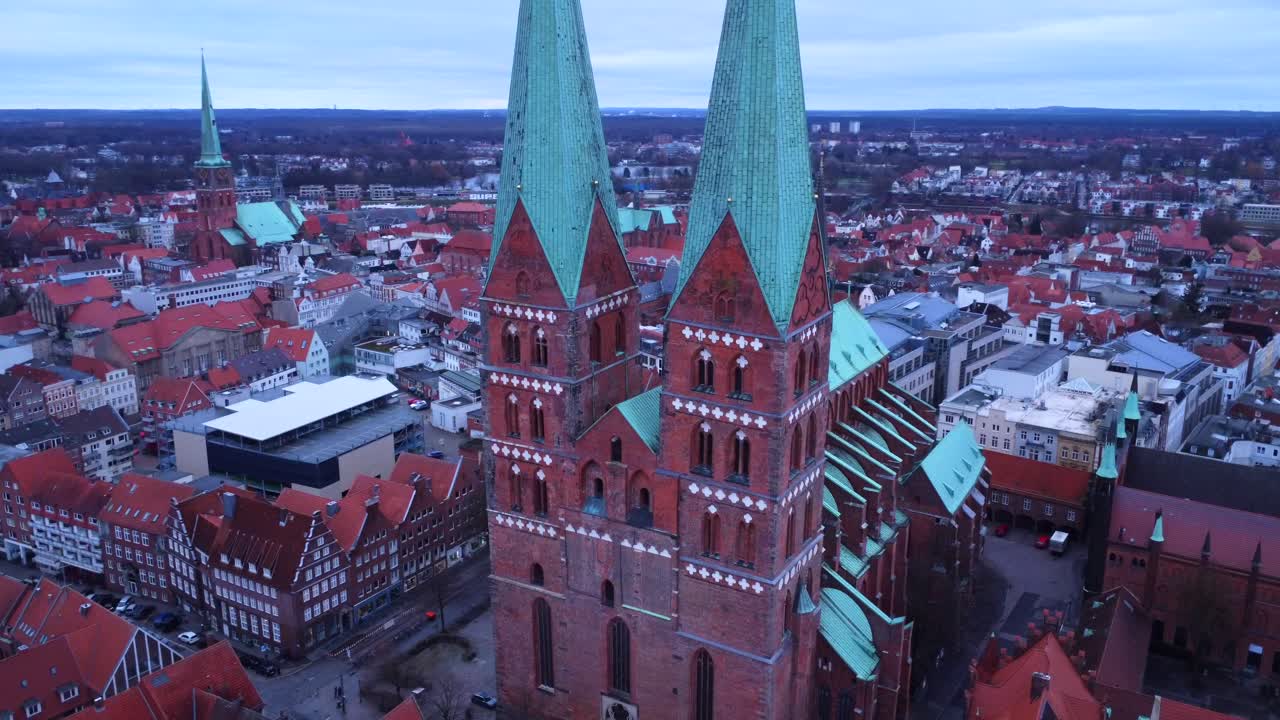 iglesia medieval en lübeck alemania