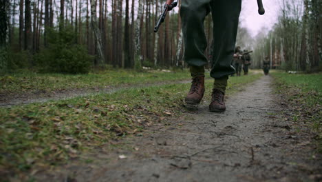 world war ii german soldiers in the forest