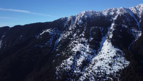 Winter-In-Den-Bergen-Von-Piatra-Craiului-In-Rumänien