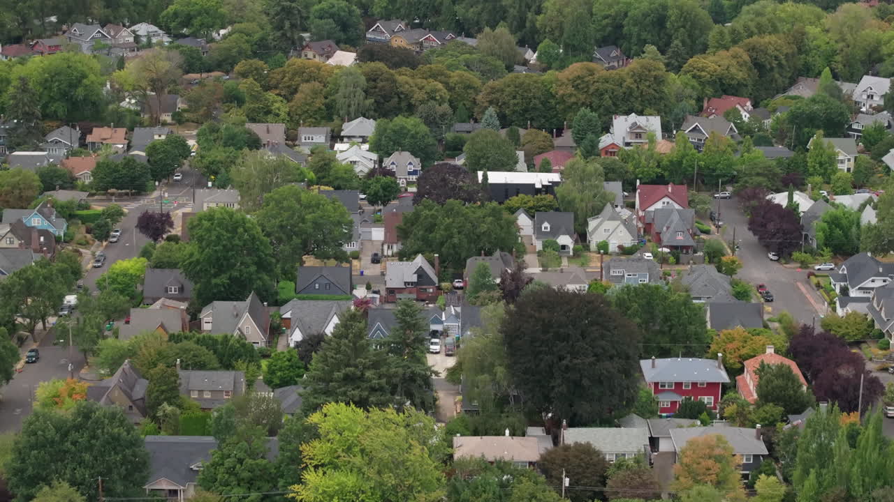 filmado en una mañana de verano en portland, oregon