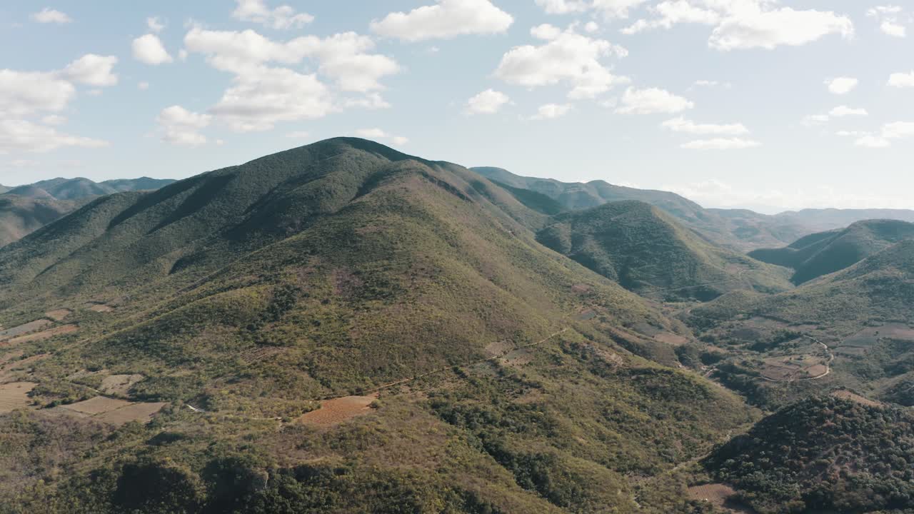 paisaje de oaxaca mexico durante un día soleado