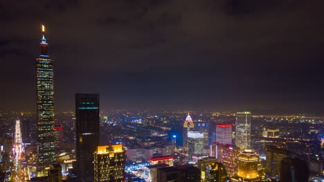 la noche iluminada paisaje de la ciudad de taipei famosa torre panorama aéreo 4k timelapse taiwán