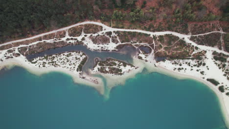 vista panorámica del lago 't nije hemelriek en gasselte, provincia de groningen, países bajos