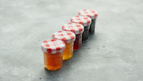 Small-cups-with-different-marmalade