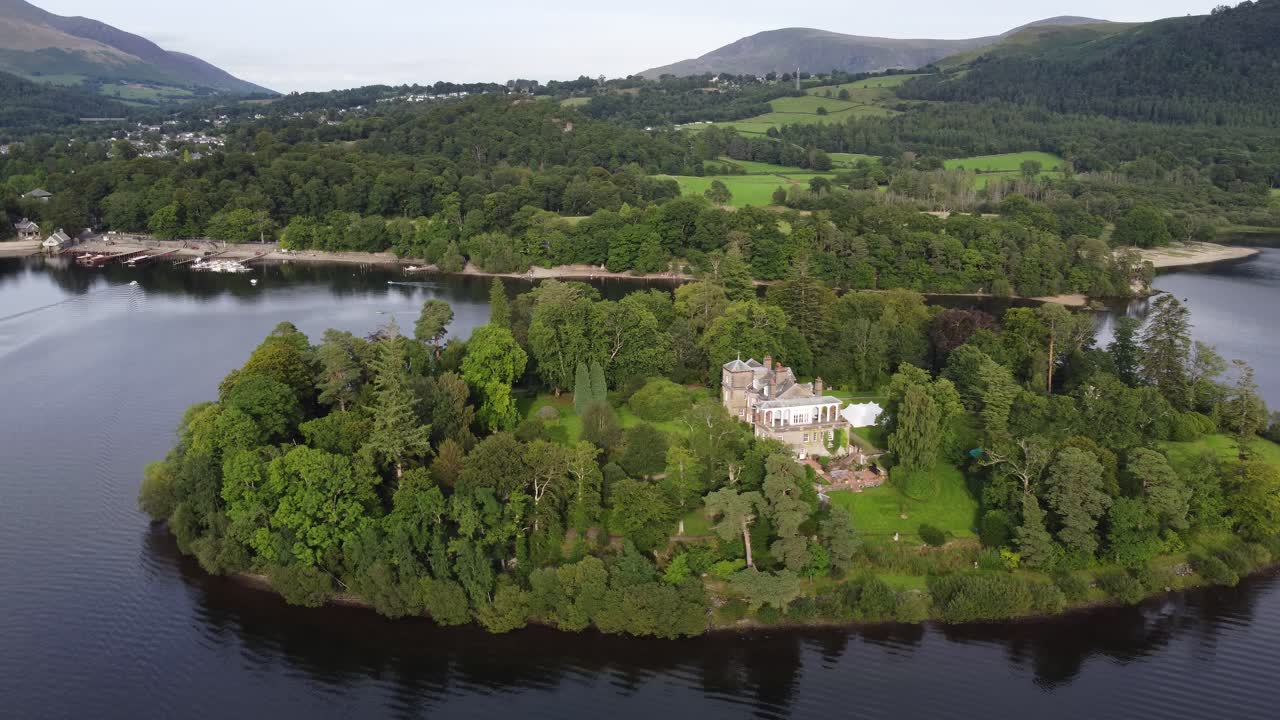 derwent island house en derwent water lake district cumbria reino unido imágenes aéreas de verano