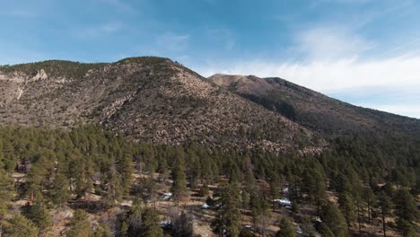 Going-up-the-side-of-a-Flagstaff-Arizona-mountain-on-a-cold,-crisp-winter-day