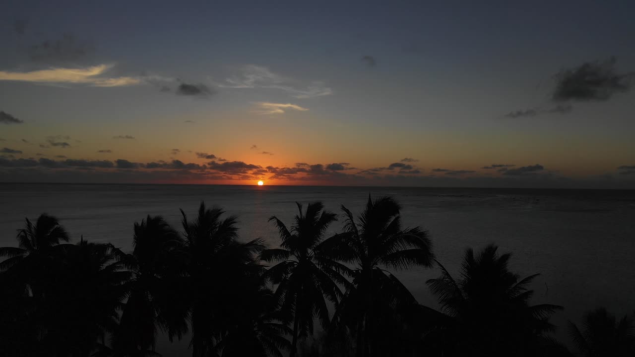 쿡 아일랜드 - 아이투타키의 선셋