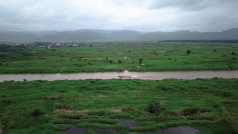 Tracking-Aerial-Shot-of-Fishermen-at-Inle-Lake,-Myanmar