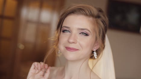 beautiful bride getting ready for her wedding day