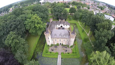 high jib down of castle