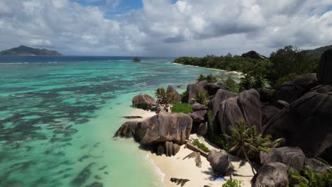 one of the most famous beaches in the world in the seychelles