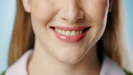 close-up portrait of a smiling woman
