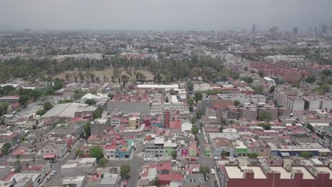 Drone-shoot-of-busy-traffic-in-mexico-city