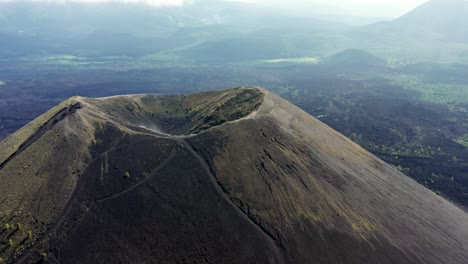 PARICUTIN-VOLCANO--CRATER-IN-URUAPAN