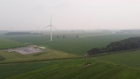 Windmill-Within-DTE-Wind-Farm-During-White-Cloudy-Day-In-Ithaca,-Gratiot-County,-Michigan