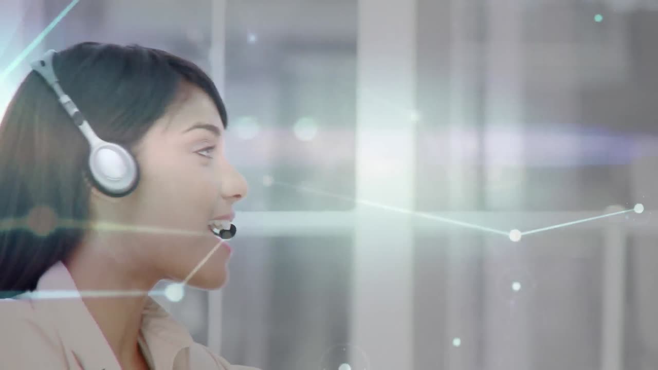 전화 헤드 ⁇ 을 사용하는 비즈니스 여성을 통해 연결 네트워크의 애니메이션