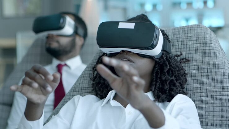 Femme afro-américaine avec un casque VR