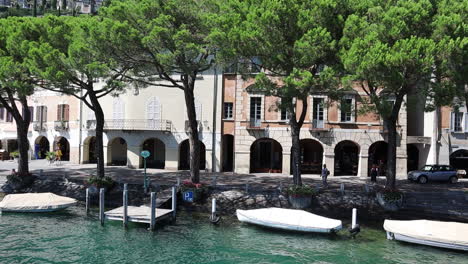 Navegación-En-El-Lago-De-Lugano.-Cantón-De-Ticino,-Suiza