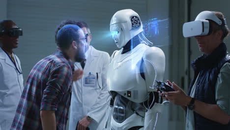 los científicos están probando un robot futurista.