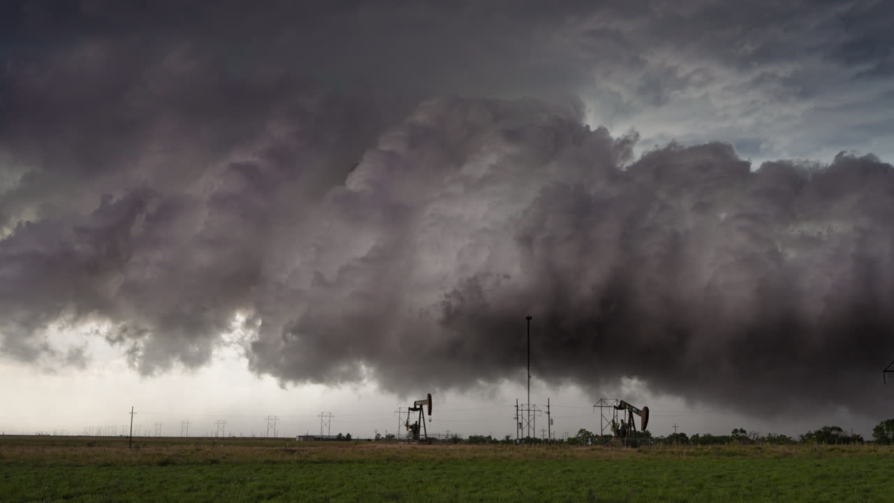 Nature?s Power Displayed in Dark Storm Cloud Textures Across Open Fields