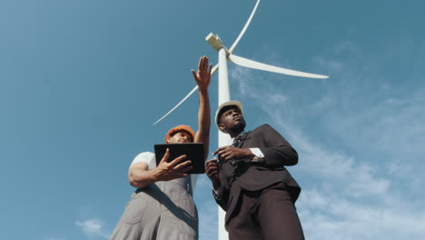 wind turbine inspection by engineers