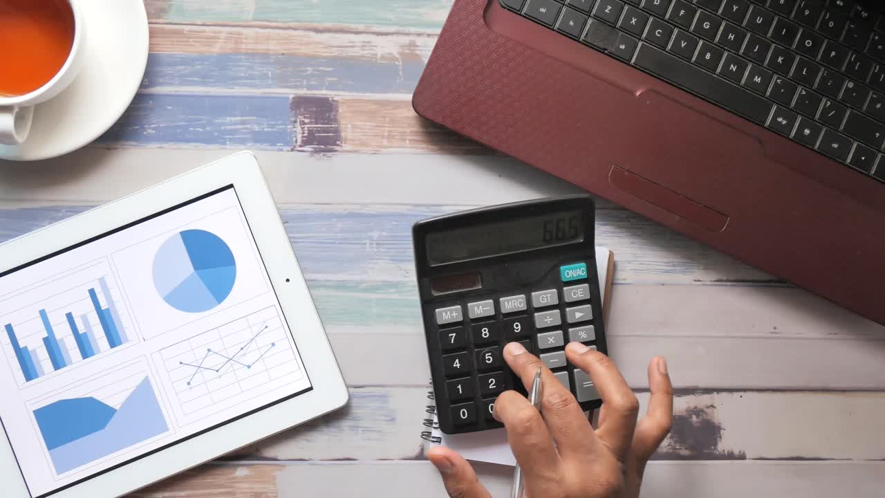 reunión de análisis de costes