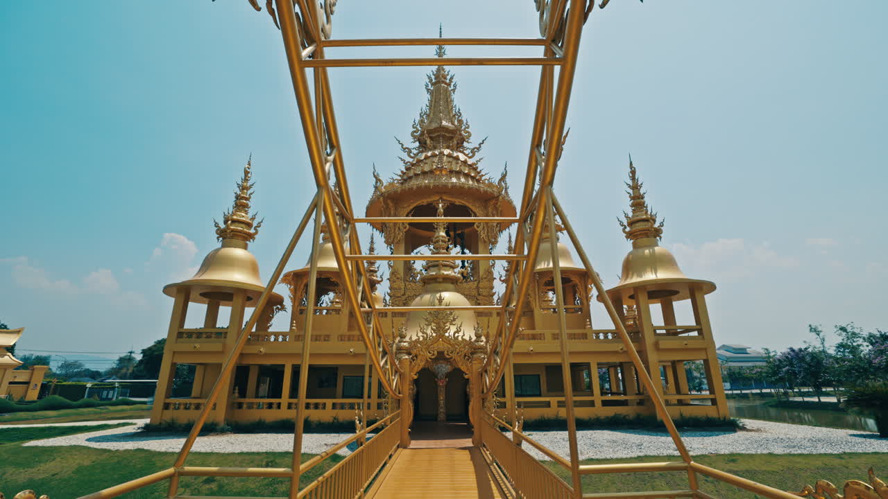 Golden Temple and Bridge