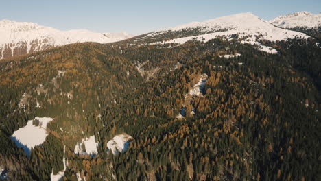 Drone-rotates-over-the-mountains-in-Paneveggio-Park