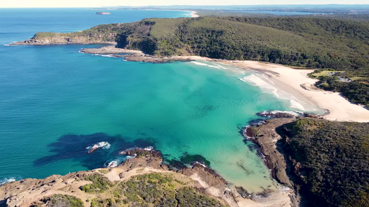 Immagine aerea statica da drone della Lake Munmorah State Conservation Area Frazer Beach Oceano Pacifico Central Coast NSW Australia 3840x2160 4K