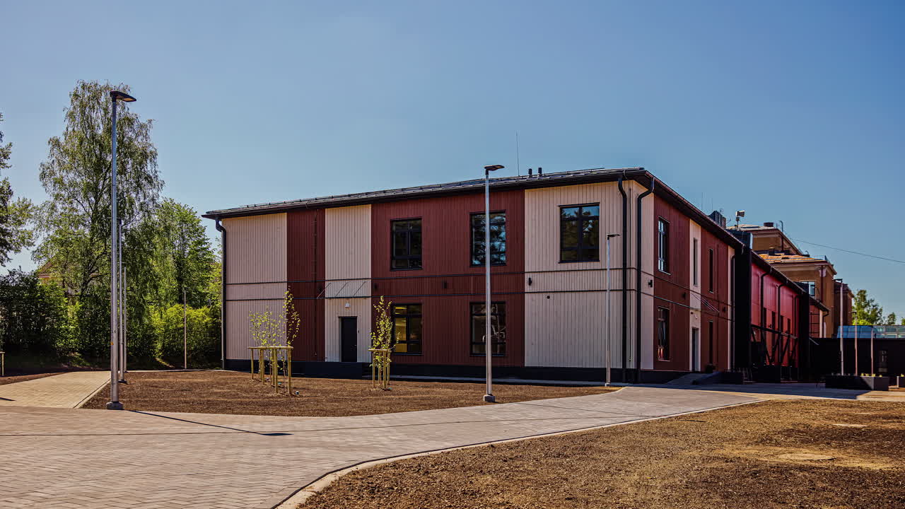 первокурсники первый год устойчивое школьное образование инфраструктура деревянное строительство