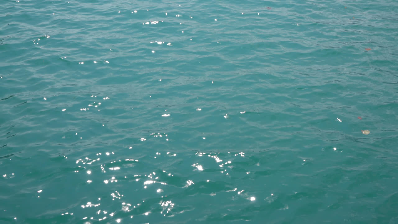 푸른 호수 파도 표면 질감