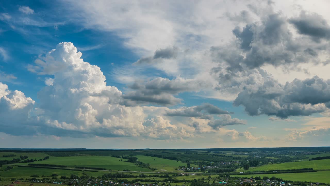 푸른 하늘,  구름, 배경 타임 스, 구름이 가득한 하늘에서 아름다운 날씨, 밝은 색의 아름다움, 여름의 빛, 자연, 추상적인 고 부풀어오른 구름, 공기 타임  스