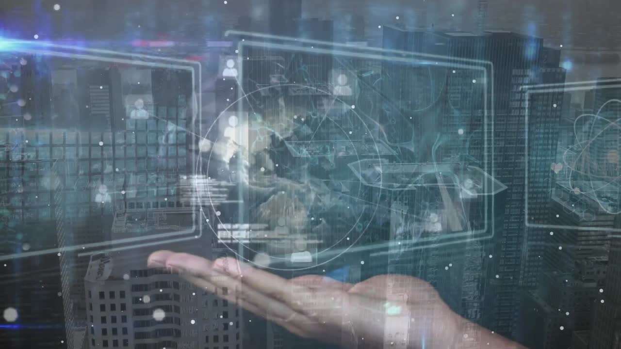 animación de puntos blancos y pantallas con procesamiento de datos sobre mano cubierta contra edificios altos.