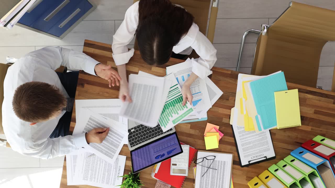 Teamwork at the Office: Reviewing Documents and Analyzing Data