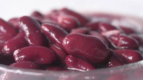 close-up of cooked kidney beans in a glass bowl