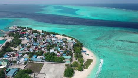 gulhi island, maldives