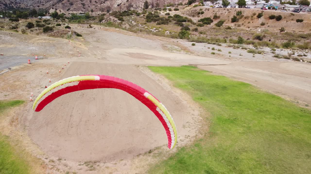 Sylmar Hang Glide Park Paraglider Practicing