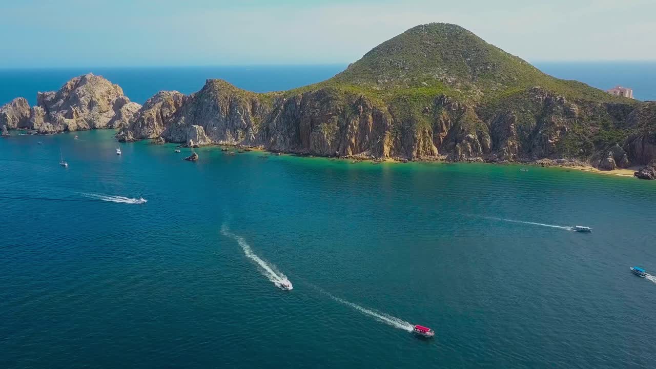 멕시코 카보 산 루카스의 시네마틱 드론 샷