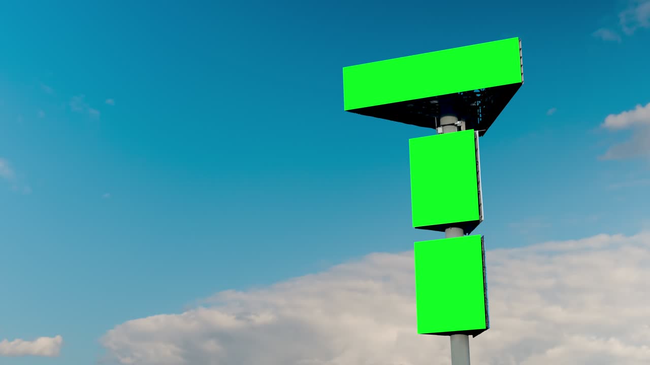 lapso de tiempo: tres carteles verdes en blanco y nubes blancas en movimiento contra el cielo azul