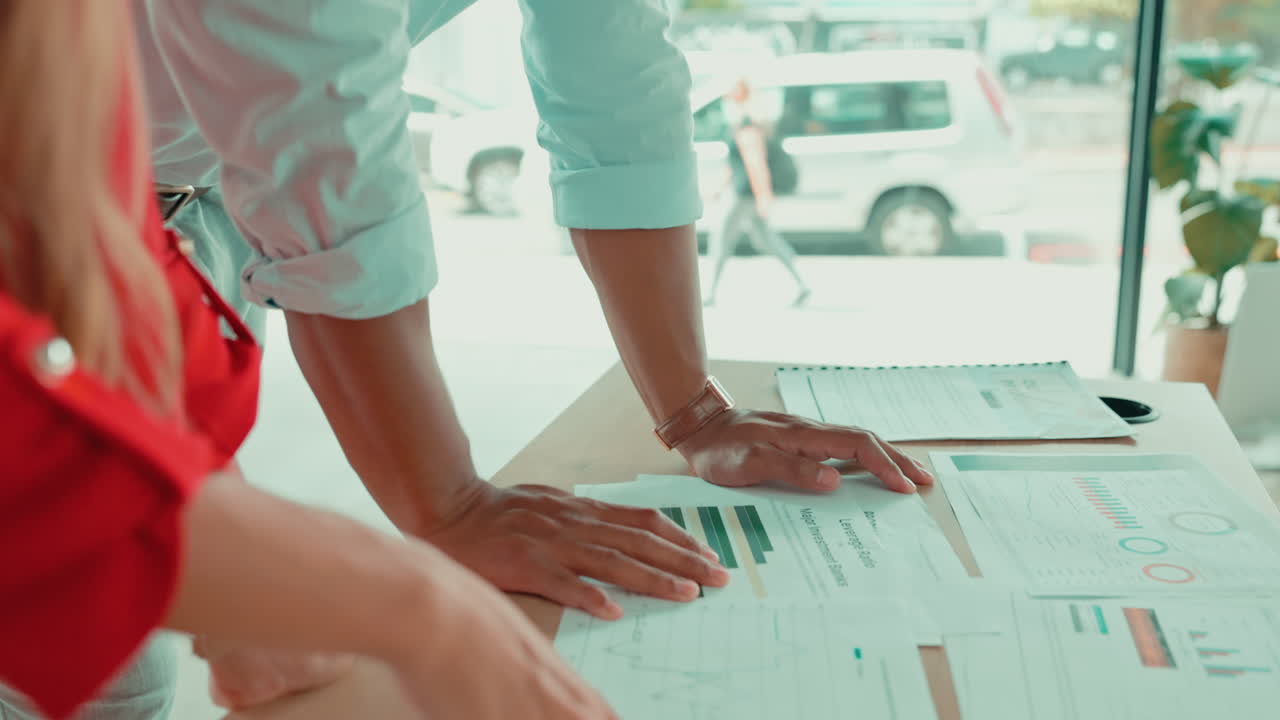 documentos, planificación y trabajo en equipo con las empresas