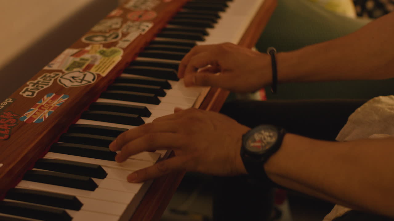 gente tocando música