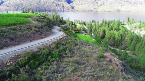 Volando-Por-Carretera-Lago-Chelan