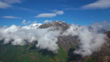 Luftaufnahmen-Schöne-Natur-Norwegen.