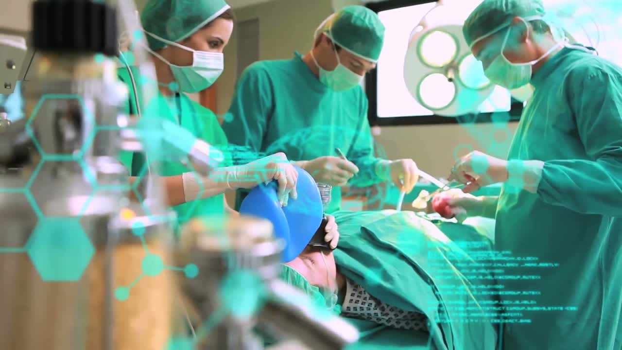 animación del procesamiento de datos científicos y estructuras químicas sobre diversos cirujanos que operan
