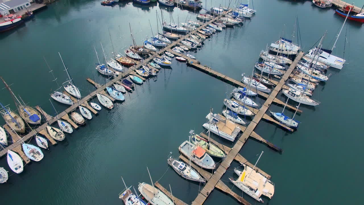 el hogar es donde está el agua.