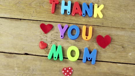 Thank-you-mom-message-with-red-hearts