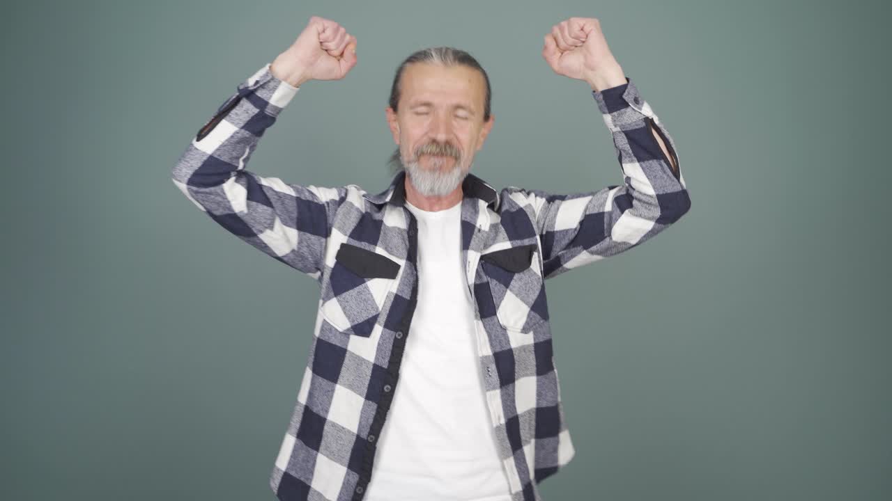 행복한 사람은 기 ⁇ 합니다.